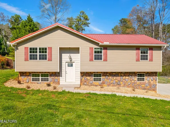 2618 Liberty Hill Dr, Louisville, TN 37777