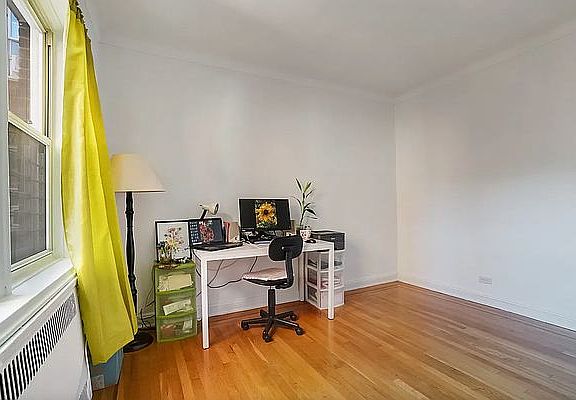 4th image of 7615 35th Ave APT 5