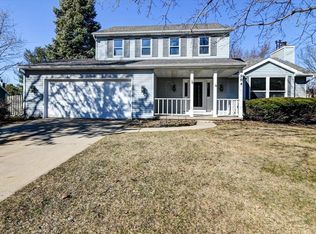 904 Cedar Ct, Verona, WI 53593