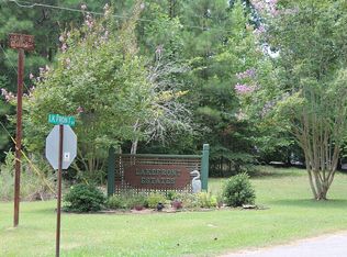 331 Lake Front Dr, Talladega, AL 35160