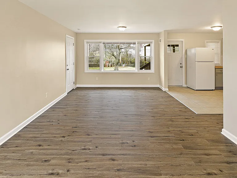 1201 Billings Dr — Photo 6