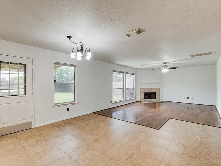 18119 Dusty Terrace Ln — Photo 11