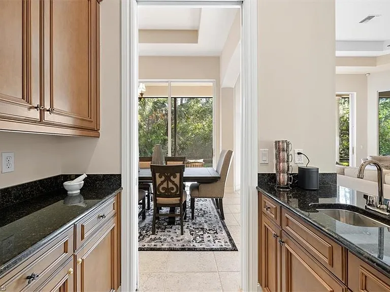 9094 Sahalee Ct — Photo 25