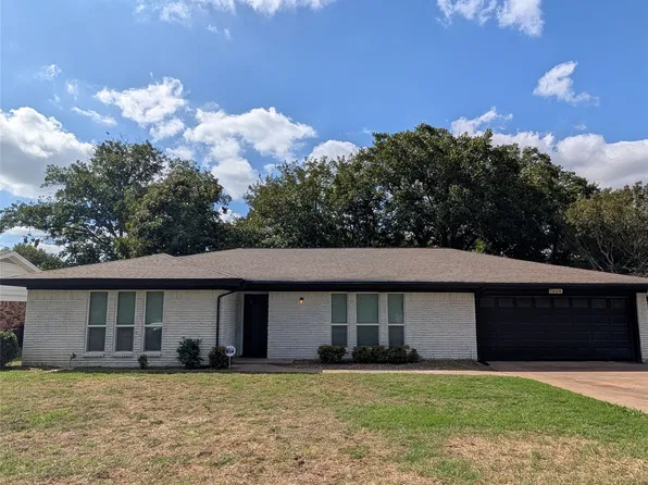 7804 Rockdale Rd, Fort Worth, TX 76134
