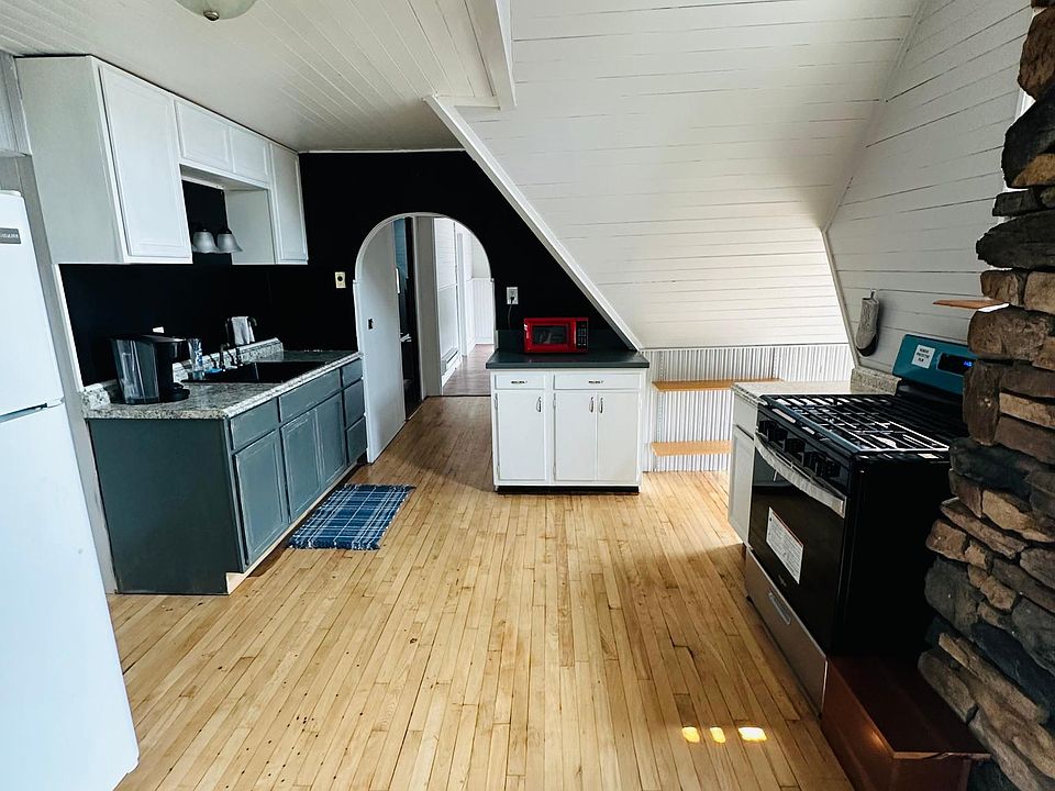 29 Main St Whitesboro NY Zillow