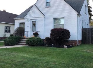 1602 Cook Ave, Cleveland, OH 44109