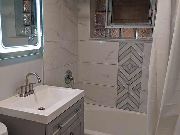 3rd image of 3-7349 W 57th St #3