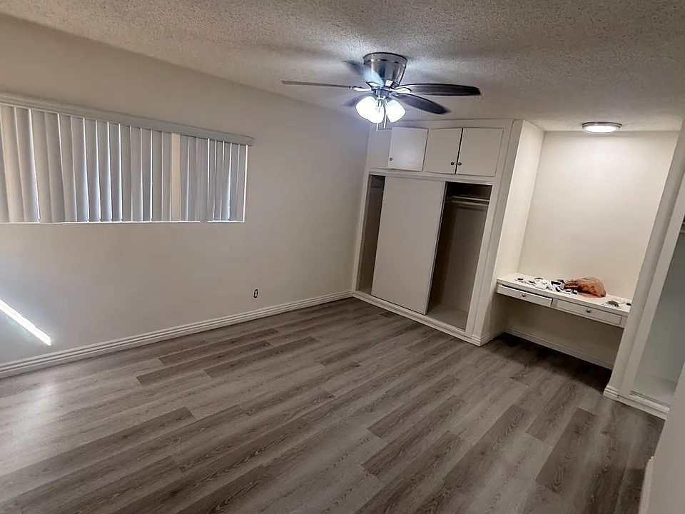 816 W Colorado Blvd #2