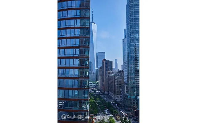 Rented by Douglas Elliman | media 16