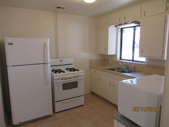4th image of 3349 E Monte Vista Dr