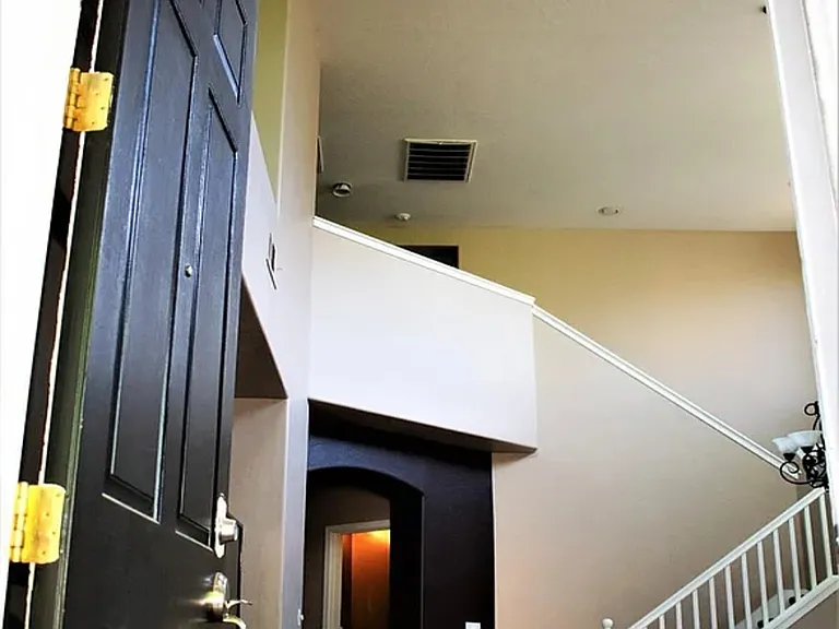 1341 Windsong Dr — Photo 8