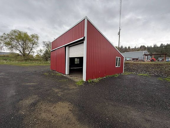 5th image of 355 Patterson Bridge Rd