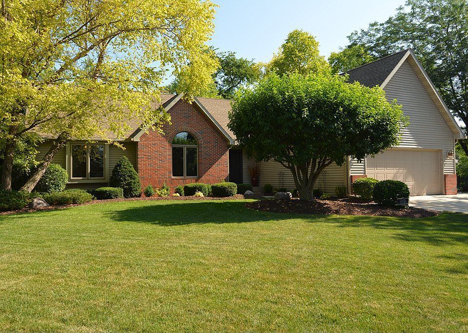 1st image of 441 Sue Ann Dr