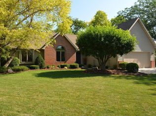 441 Sue Ann Dr, Lake Geneva, WI 53147