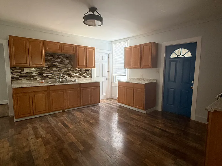 8684 Aitken Ave — Photo 8