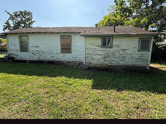 3rd image of 505 Sicily St