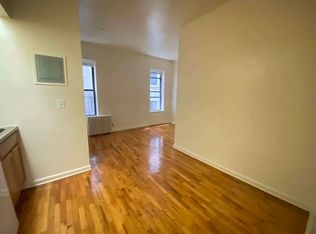 220 E 29th St #1S, New York, NY 10016