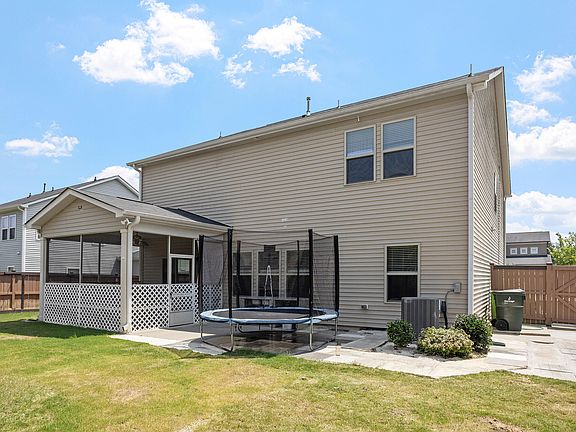 4th image of 3433 Longleaf Estates Dr