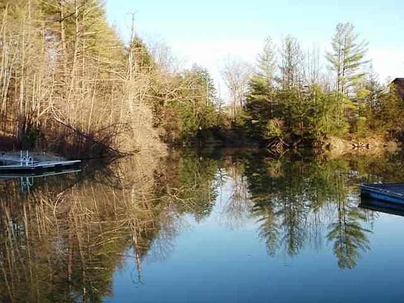 4th image of 2071 SLEEPY HOLLOW Road