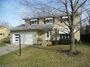 6753 Brandywine Rd, Parma Heights, OH 44130