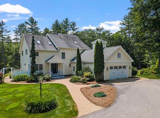 21 Saunders Hill Rd, New Boston, NH 03070