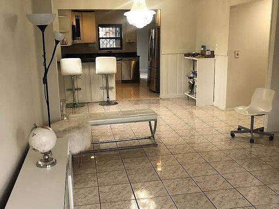 2nd image of 109 Wakefield Ave #1