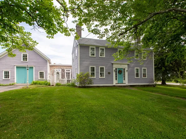 404 Winnacunnet Road, Hampton, NH 03842