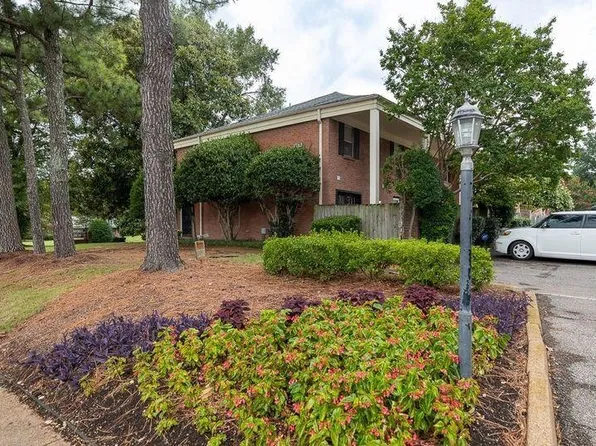 5696 Quince Rd APT 9, Memphis, TN 38119