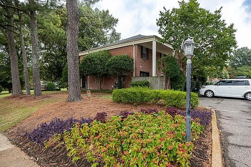 5696 Quince Rd #9 Photo 1 5696 Quince Rd #9 Photo 1