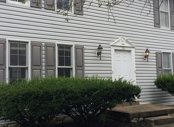 2nd image of 720 Tara Ct #B