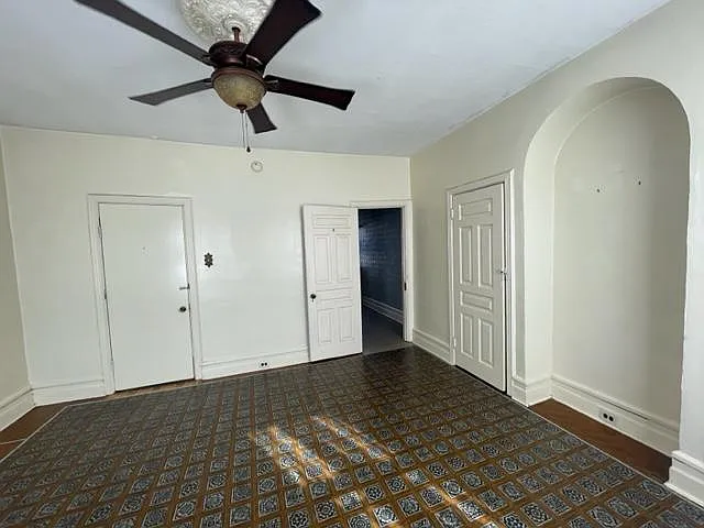 2219 Parrish St #3 — Photo 6