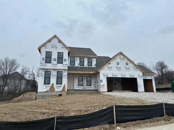 3804 Oakmont TRAIL, Waukesha, WI 53188