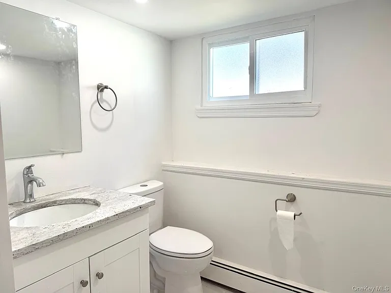 65 Florida Ave — Photo 12