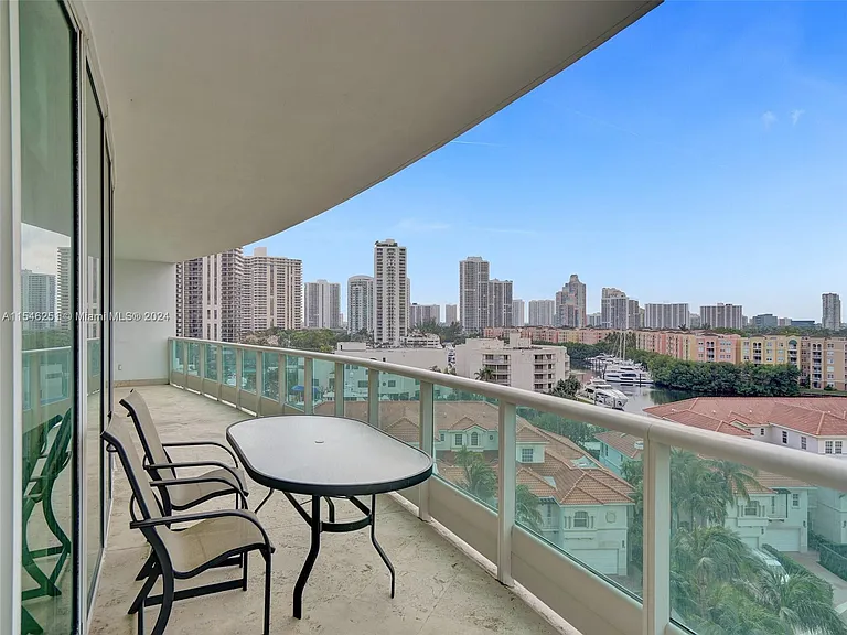 199 Ocean Lane Dr #901 — Photo 16