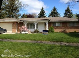 505 E Oak St, Saint Johns, MI