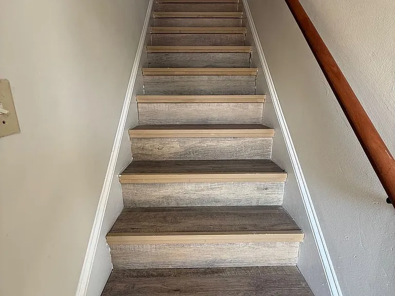 904 Verdant Dr — Photo 3
