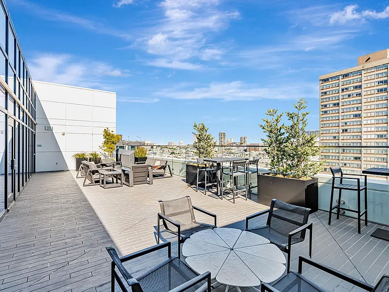 1688 Pine St #W1002 — Photo 48