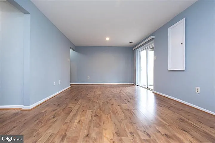 10622 Tuppence Ct — Photo 37
