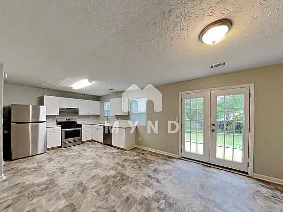 2nd image of 4596 Garden Hills Dr