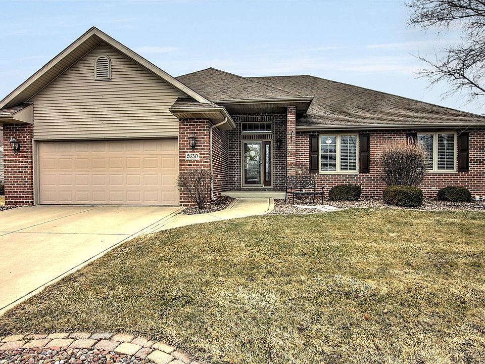 1st image of 2650 Squire Dr