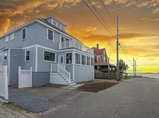 6 R St, Hull, MA 02045