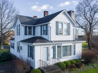 2 Senator Stout Rd, Frenchtown, NJ 08825