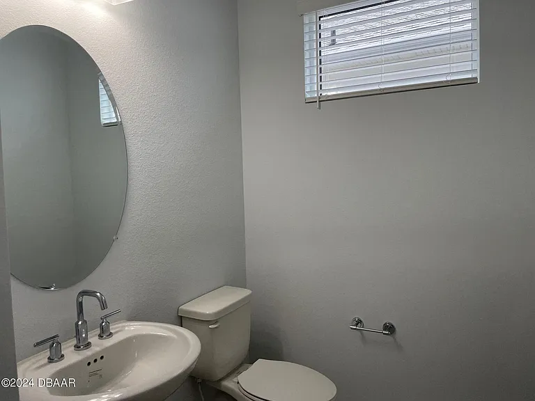 818 Bama Breeze Dr — Photo 16