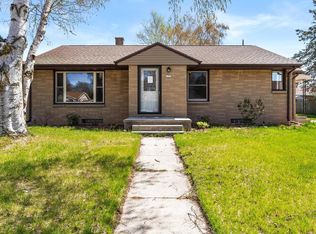 1229 S 25th St, Manitowoc, WI 54220