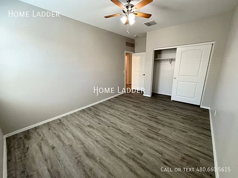 10453 E Cliffrose Ln — Photo 21