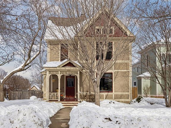 2nd image of 910 W 4th St