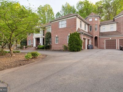 6403 Burke Woods Dr, Burke, VA, 22015