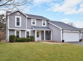 1N280 Timber Ridge Dr, Winfield, IL 60190