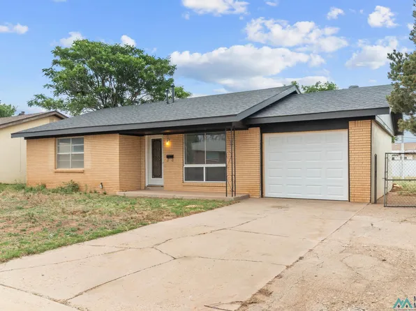 1821 Gerry Dr, Clovis, NM 88101