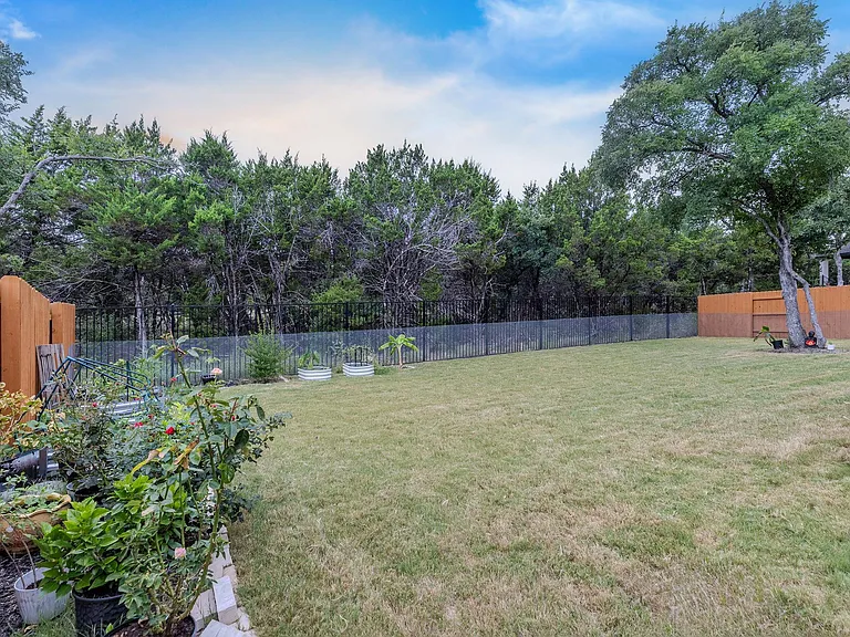6025 Kelly Kyle Ave — Photo 31